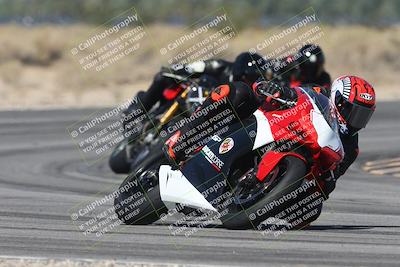 media/Oct-13-2025-Moto Forza (Mon) [[a66d839500]]/3-B Group/Session 3 (Turn 16)/